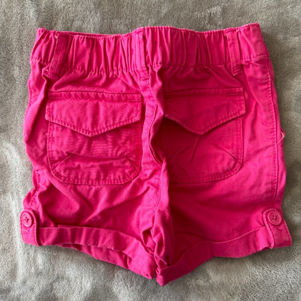 Like New Baby Gap Bright Pink Bermuda Toddler Shorts Sz 2T - Picture 4 of 4